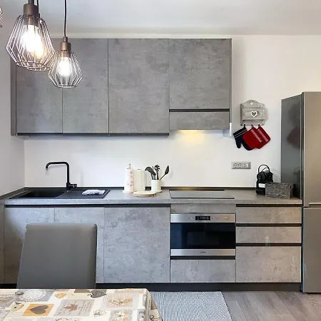 Angel's 3 Апартаменты *